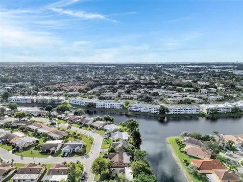 7545 NW 99th Avenue Tamarac FL 33321