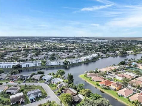 7545 NW 99th Avenue Tamarac FL 33321