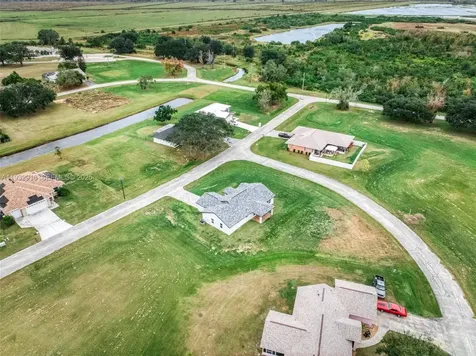 6724 Heavitree Drive Sebring FL 33876
