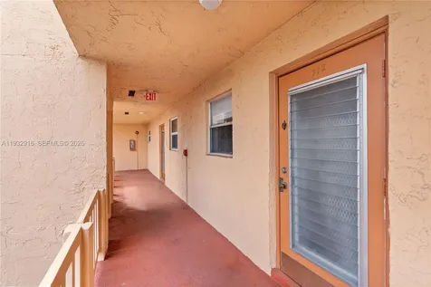8400 Lagos De Campo Boulevard Tamarac FL 33321