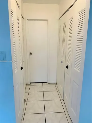 5855 Washington Street Hollywood FL 33023