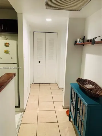5855 Washington Street Hollywood FL 33023