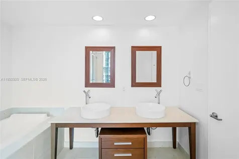 495 Brickell Avenue Miami FL 33131
