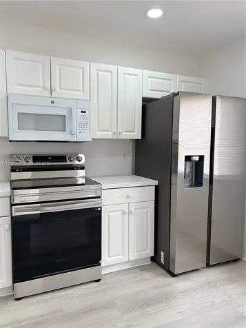 752 NW 208th Terrace Pembroke Pines FL 33029