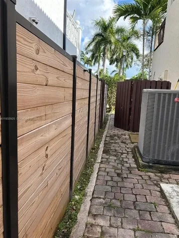 6320 SW 163rd Place Miami FL 33193