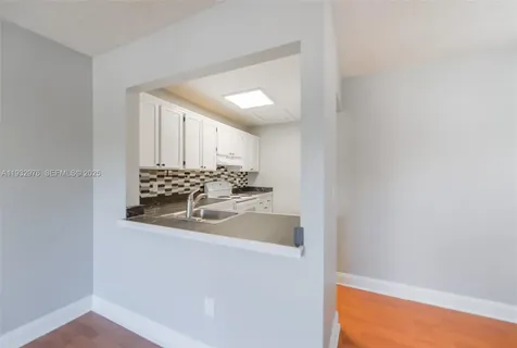 2570 W 67th Place Hialeah FL 33016