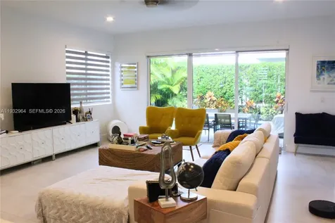 10109 NW 76th Terrace Doral FL 33178