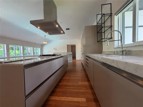 621 W Dilido Drive Miami Beach FL 33139