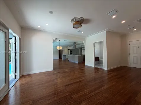 621 W Dilido Drive Miami Beach FL 33139