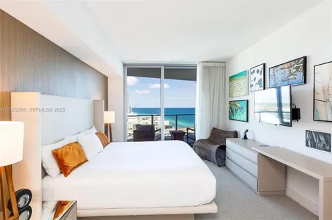 4111 S Ocean Drive Hollywood FL 33019