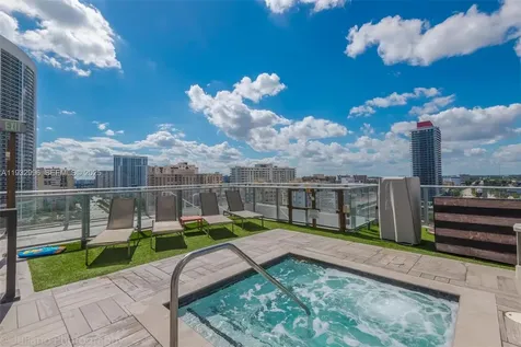 4111 S Ocean Drive Hollywood FL 33019