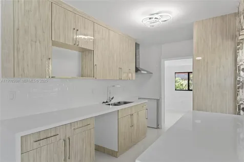 1640 NE 183 Street North Miami Beach FL 33179