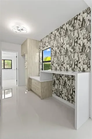 1640 NE 183 Street North Miami Beach FL 33179