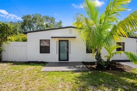 1640 NE 183 Street North Miami Beach FL 33179