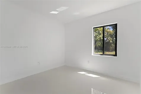 1640 NE 183 Street North Miami Beach FL 33179