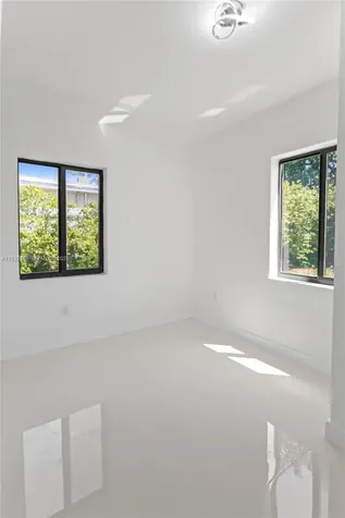 1640 NE 183 Street North Miami Beach FL 33179