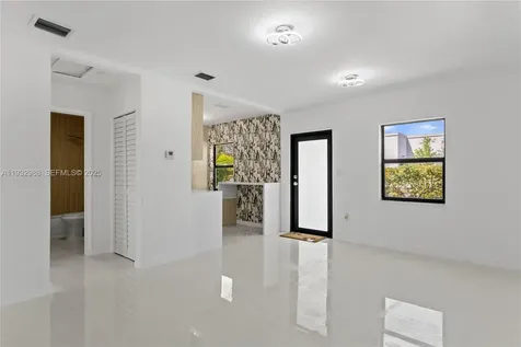 1640 NE 183 Street North Miami Beach FL 33179