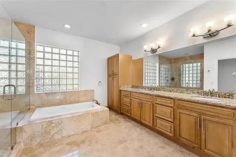 2667 Palmer Place Weston FL 33332