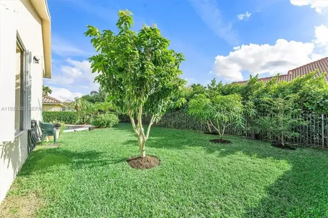 2667 Palmer Place Weston FL 33332
