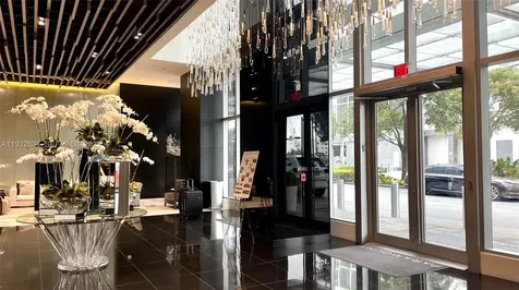 851 NE 1st Avenue Miami FL 33132