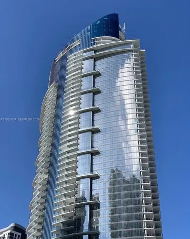 851 NE 1st Avenue Miami FL 33132