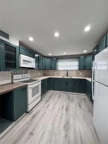 1040 Curtiss Drive Opa-Locka FL 33054