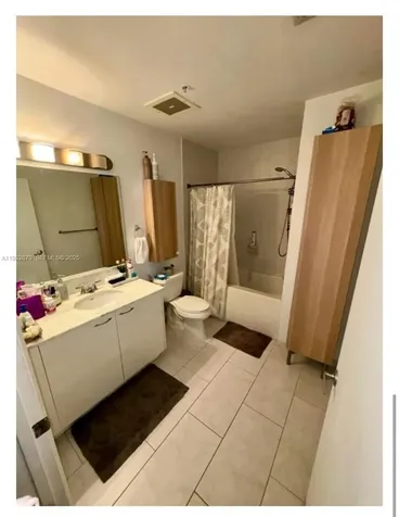 133 NE 2nd Avenue Miami FL 33132