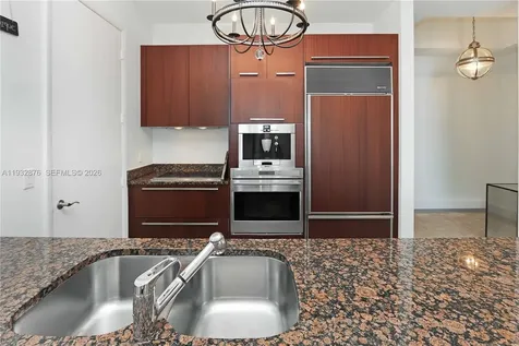 15811 Collins Avenue Sunny Isles Beach FL 33160