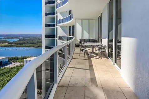 15811 Collins Avenue Sunny Isles Beach FL 33160