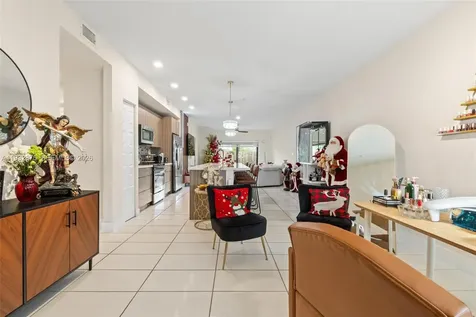7809 NW 104th Avenue Doral FL 33178