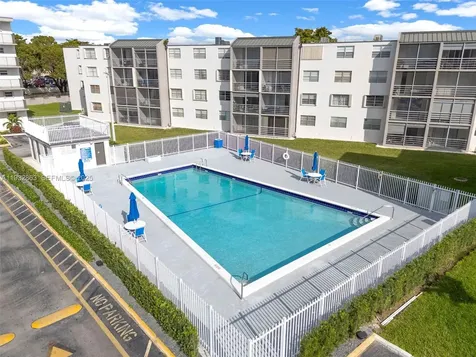 14180 SW 84th Street Miami FL 33183