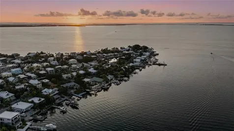 16 North Drive Key Largo FL 33037