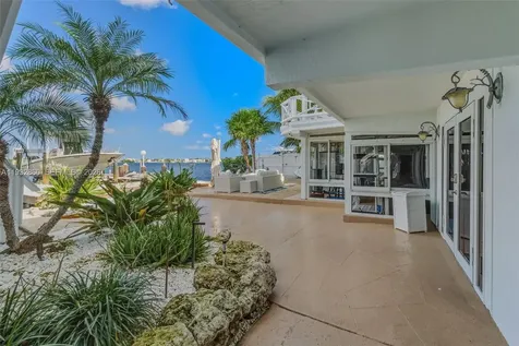 16 North Drive Key Largo FL 33037
