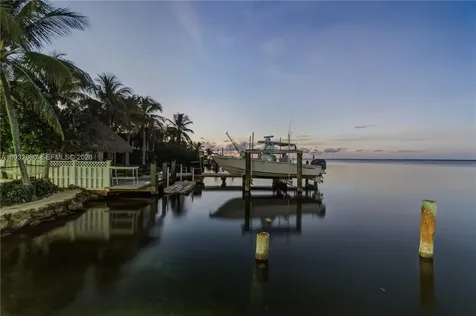 16 North Drive Key Largo FL 33037
