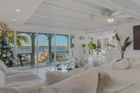 16 North Drive Key Largo FL 33037