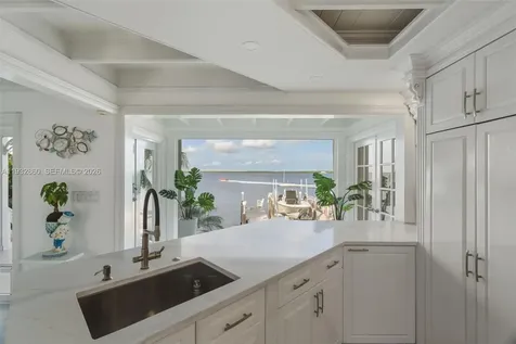 16 North Drive Key Largo FL 33037