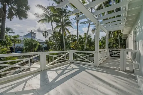 16 North Drive Key Largo FL 33037