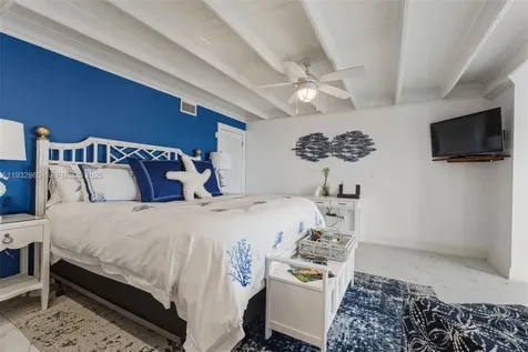 16 North Drive Key Largo FL 33037
