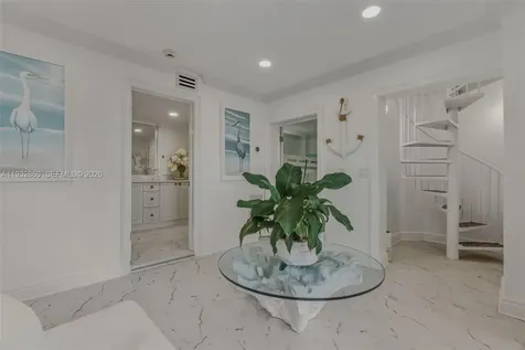 16 North Drive Key Largo FL 33037