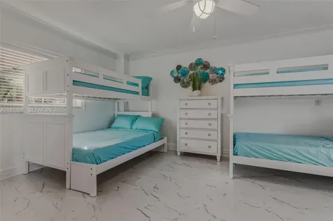 16 North Drive Key Largo FL 33037