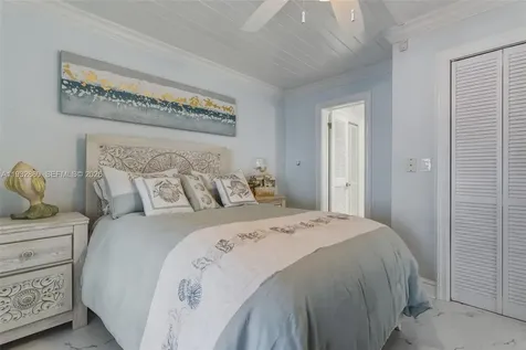 16 North Drive Key Largo FL 33037