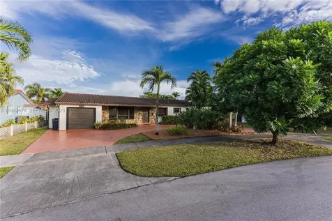 6101 SW 95th Court Miami FL 33173