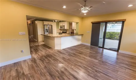 6101 SW 95th Court Miami FL 33173