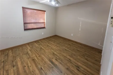 6101 SW 95th Court Miami FL 33173