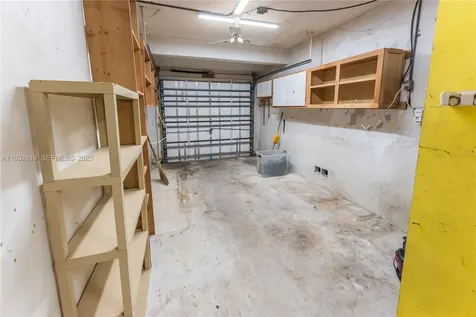 6101 SW 95th Court Miami FL 33173