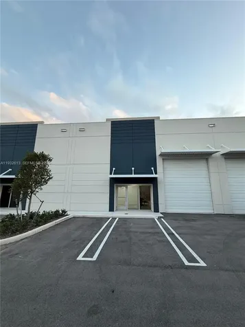 6135 NW 102 Avenue Doral FL 33178