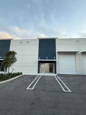 6135 NW 102 Avenue Doral FL 33178