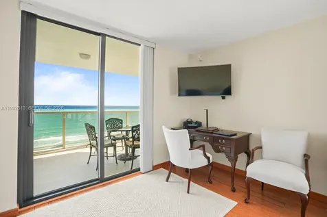 6423 Collins Avenue Miami Beach FL 33141