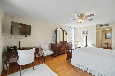 6423 Collins Avenue Miami Beach FL 33141