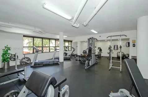 6423 Collins Avenue Miami Beach FL 33141